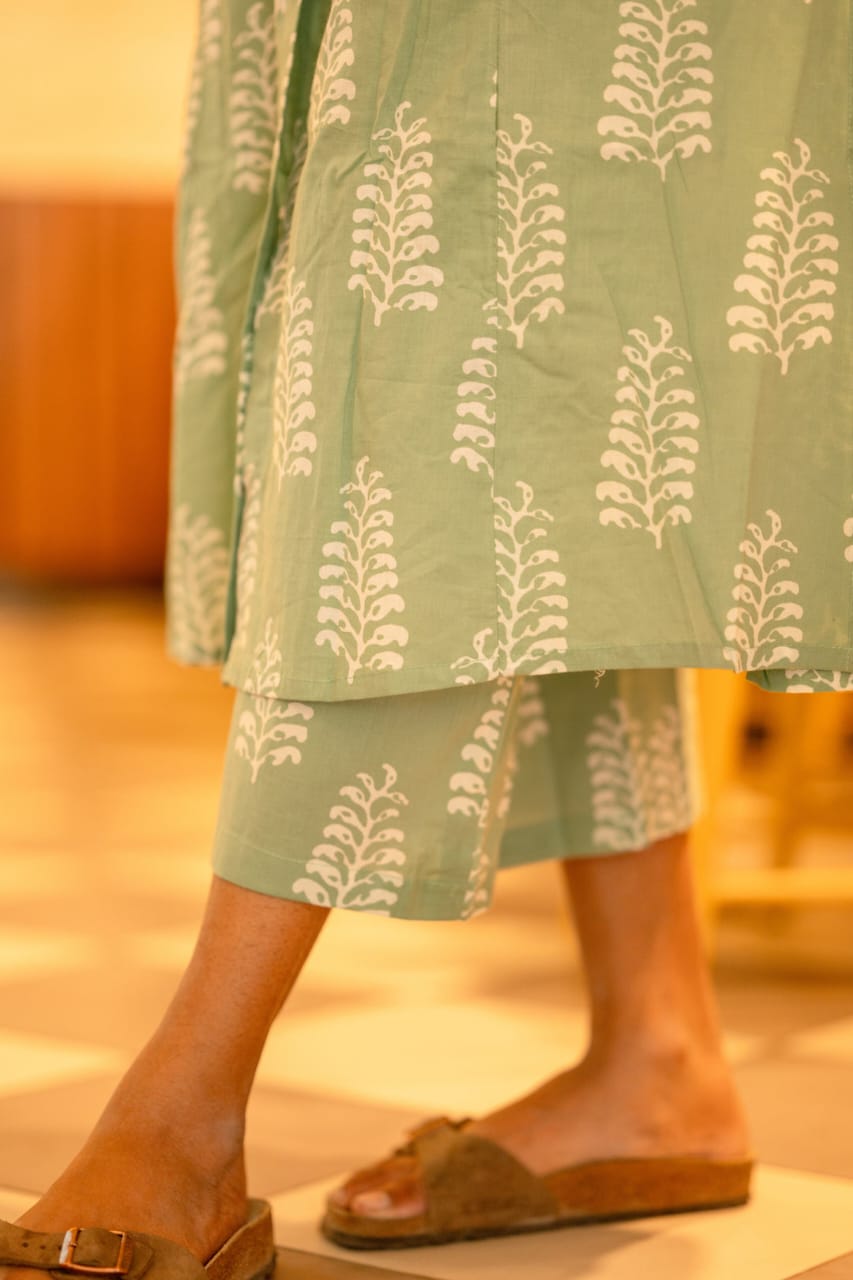 Biba Graceful Simplicity in a Summer Breeze