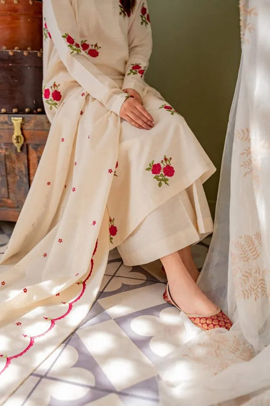 Cream Kurta And Pant With Dupatta For Women