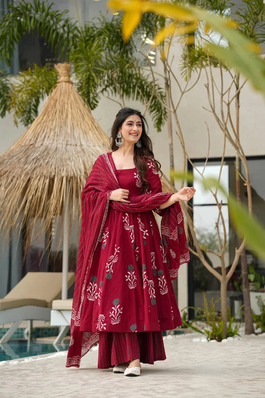 Red Cotton Kurta And Pant With Dupatta For Women